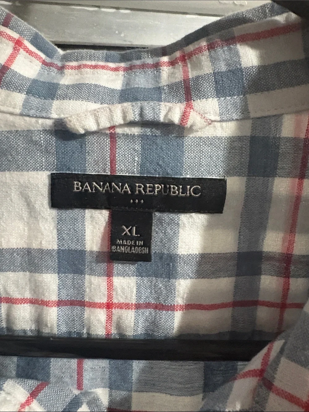 Banana Republic Blue, White and Red Plaid Cotton Button-Down Shirt